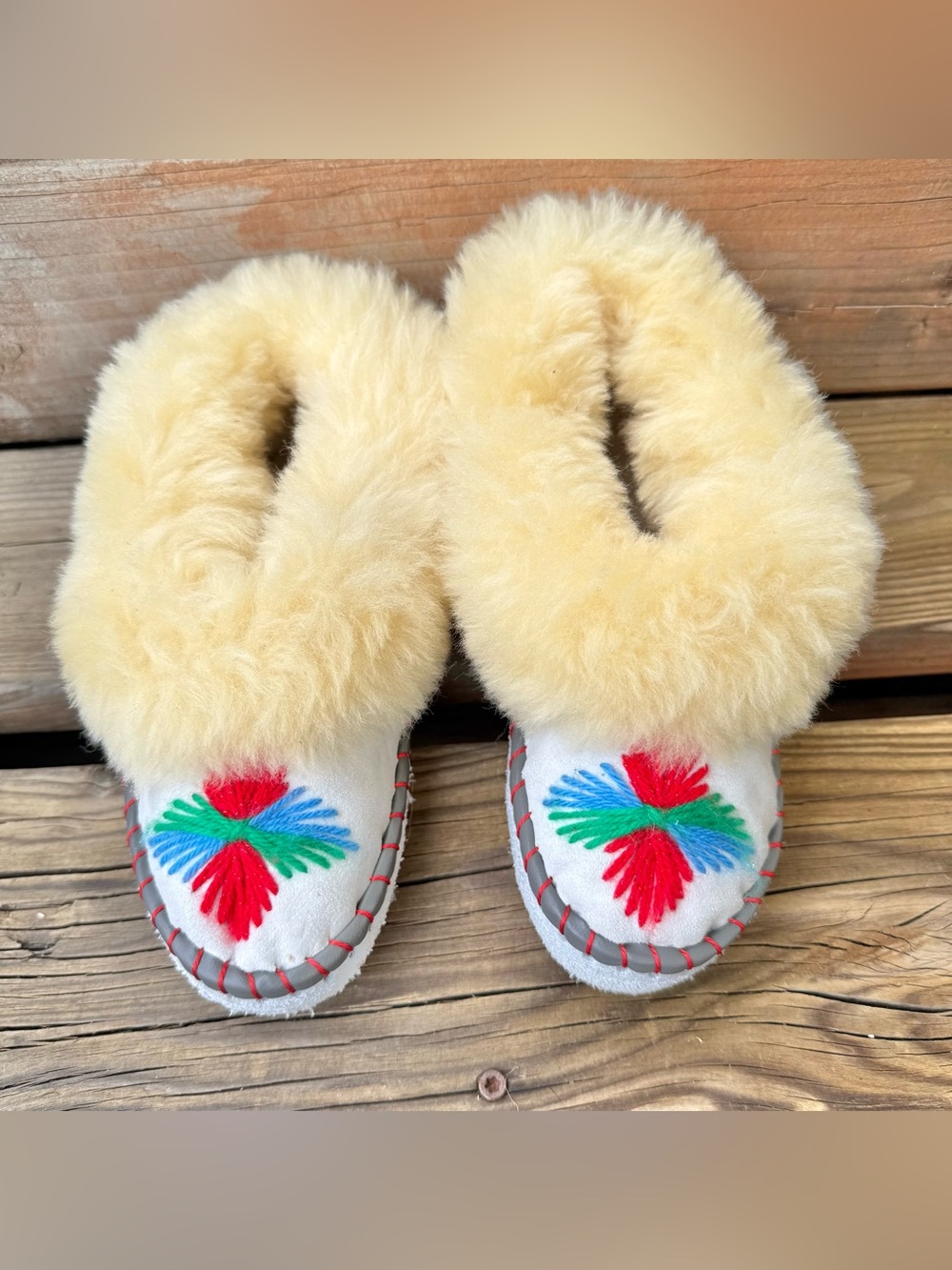 Vintage Handmade Polish Sheepskin Slippers White Leather Size 8.5-9 (10" Insole)
